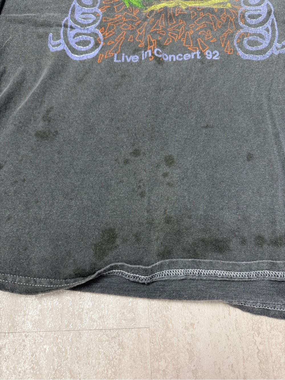 Metallica band tee Live In Concert 92 Graphic T-Shirt - Green Skull - Picture 2 of 6